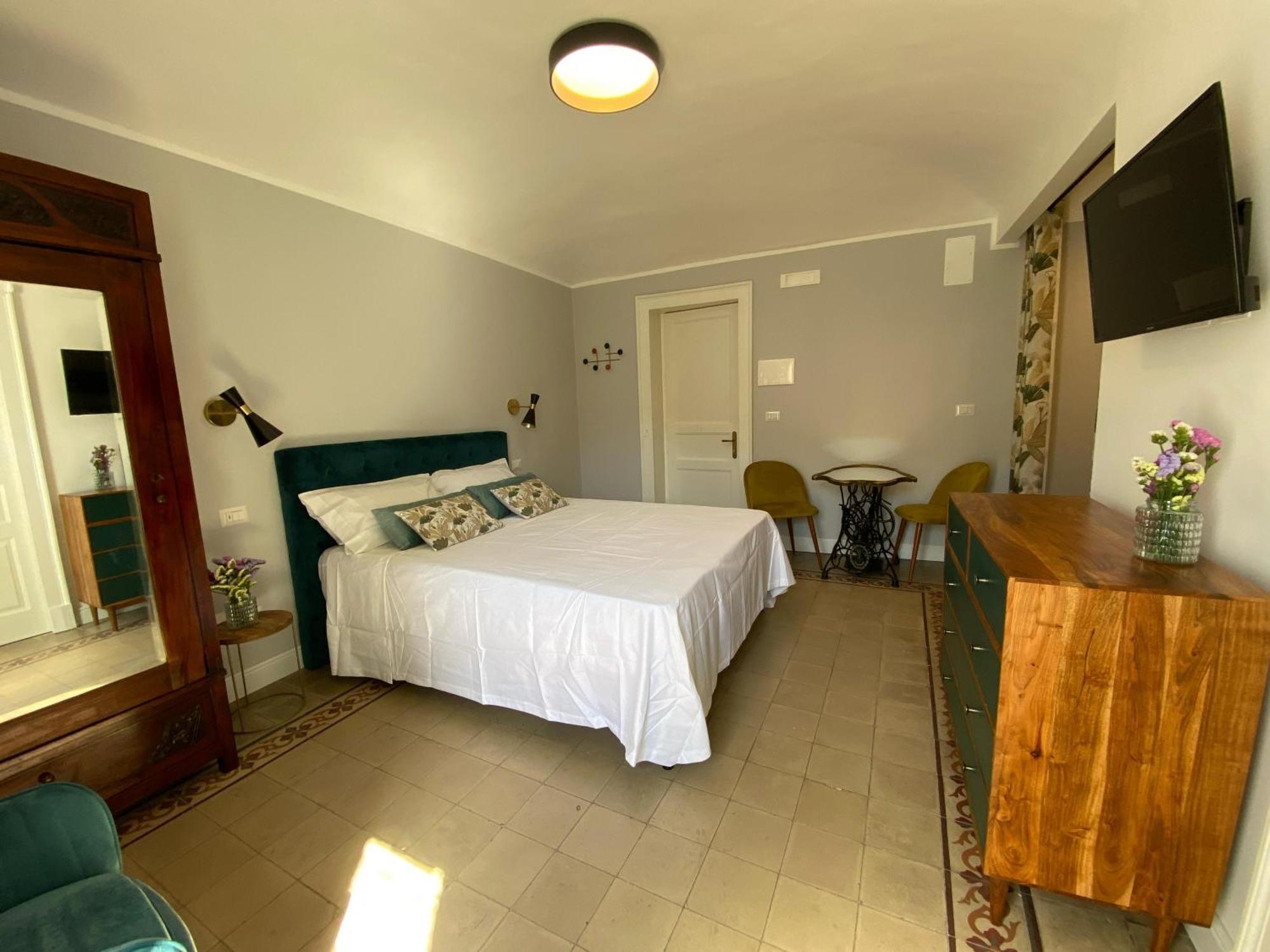 Dimora Dei Minoriti Bed & Breakfast Katanya Dış mekan fotoğraf