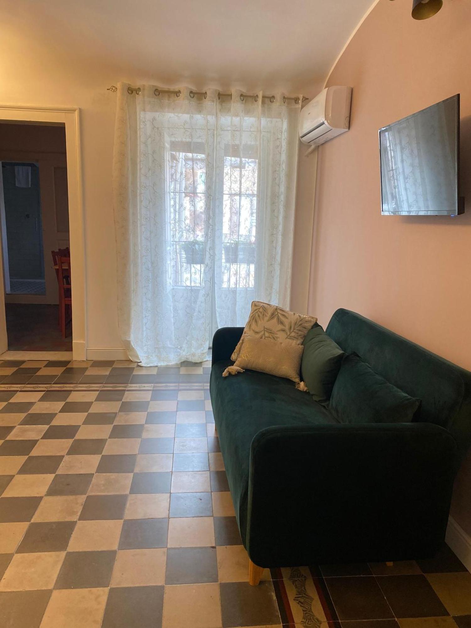 Dimora Dei Minoriti Bed & Breakfast Katanya Dış mekan fotoğraf
